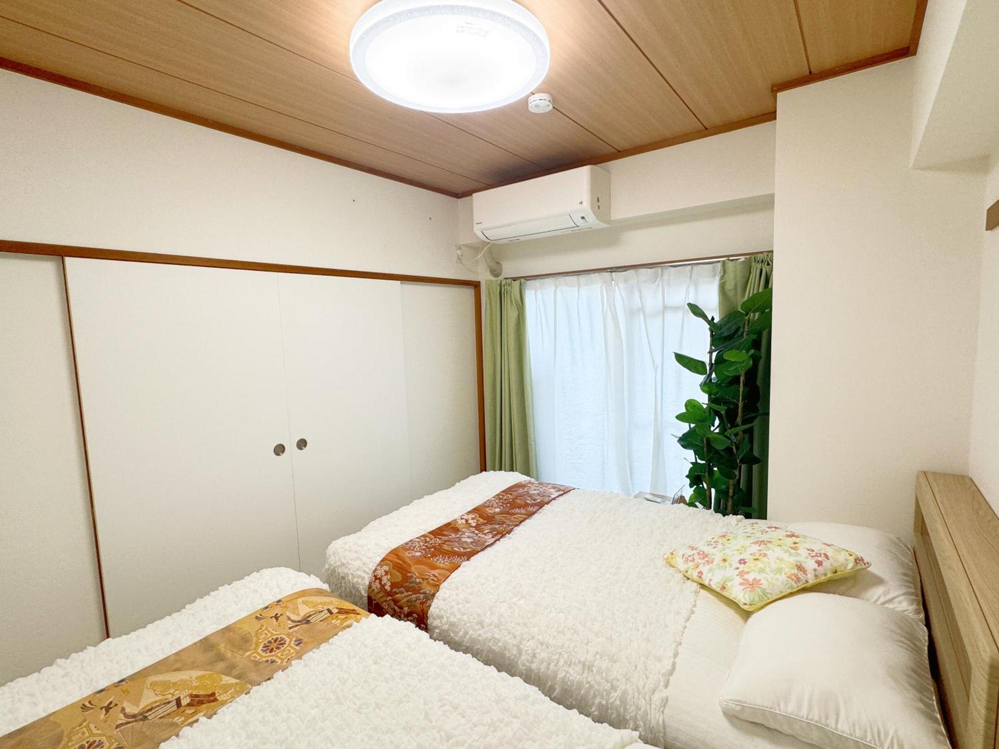 Appartement 元桜上野浅草高級民泊最大8人駅6分高級ブランドベッド家庭映画館無料自転車 *
