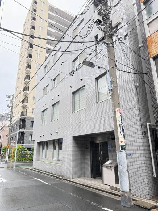 元桜上野浅草高級民泊最大8人駅6分高級ブランドベッド家庭映画館無料自転車 Apartamento Tokio